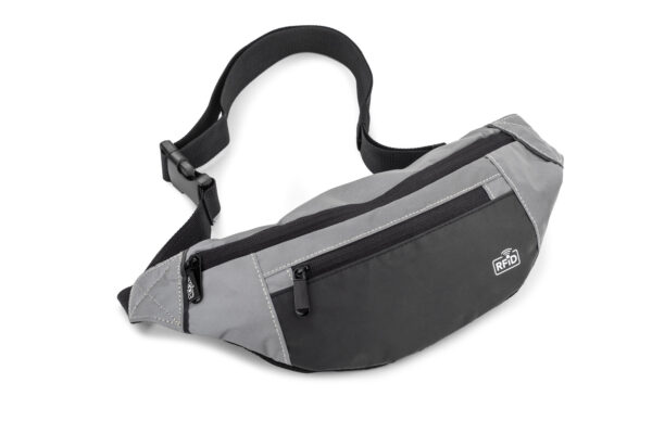 Sac Banane rPET MARTE Personnalisé. Sac banane MARTE en rPET recyclé, surface réfléchissante, gris, protection RFID, logo imprimé.