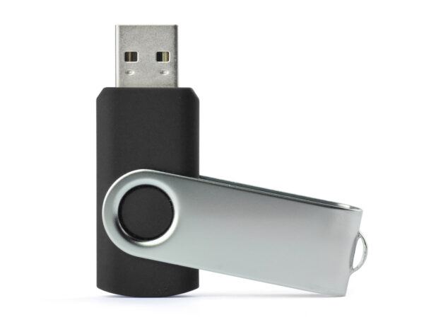 Clé USB TWISTER 32 GB personnalisable avec logo, capuchon pivotant, solution publicitaire efficace.