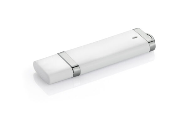 Clé USB BRIS 8 GB personnalisable avec logo, marquage par tampographie, support publicitaire.